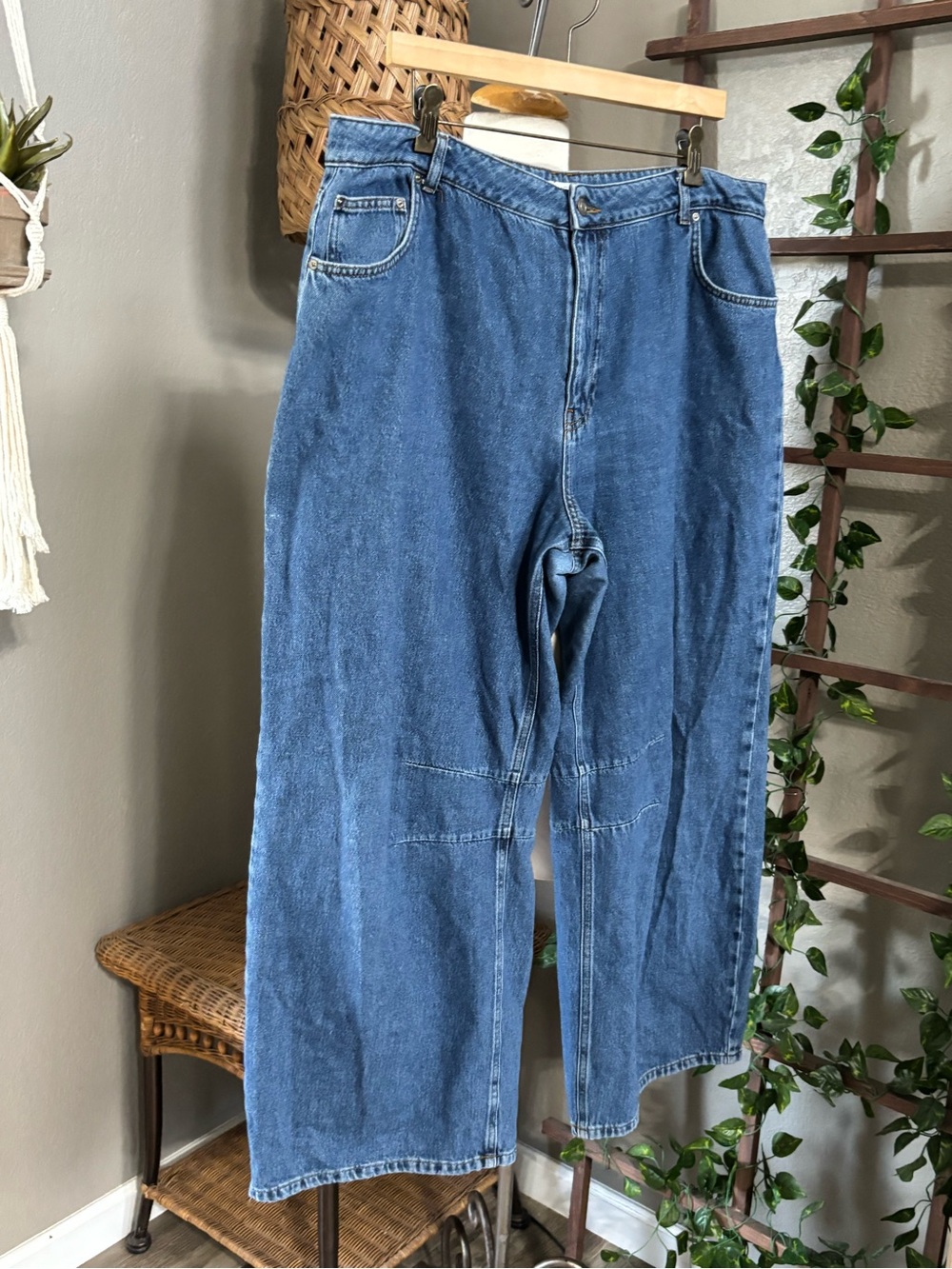 ▪️ALIGNE Mid-rise Rigid Barrel Jeans 36 - Picture 3 of 7